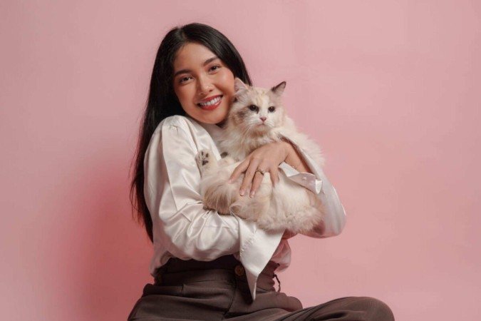 Algumas raças de gatos se destacam justamente por serem sociáveis e afetuosas (Imagem: Reezky Pradata | Shutterstock) -  (crédito: EdiCase)