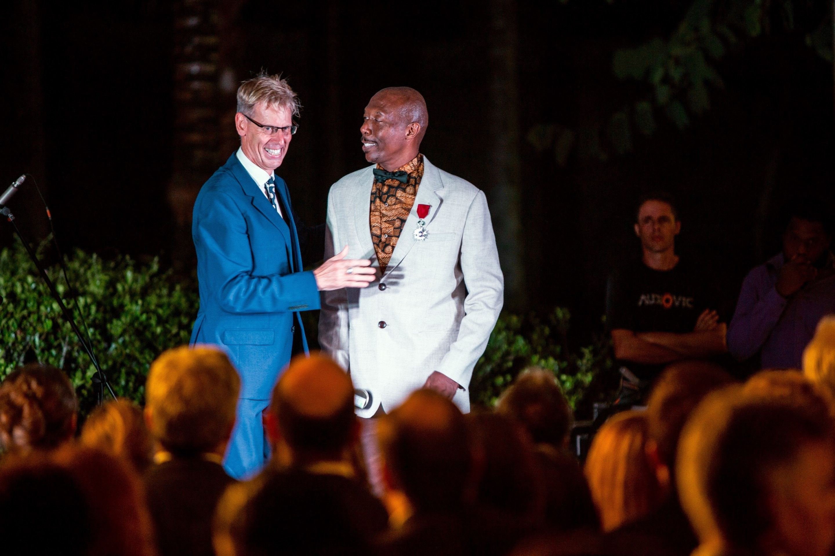 Em 2015, recebendo honraria do rei Philippe, da Bélgica