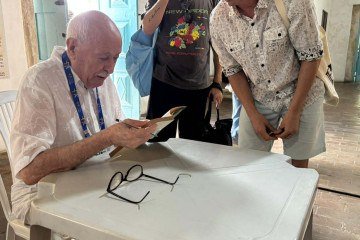 O escritor Silvio Santiago durante a FliParaíba 2025 -  (crédito: Bianca Lucca / CB / DA Press)