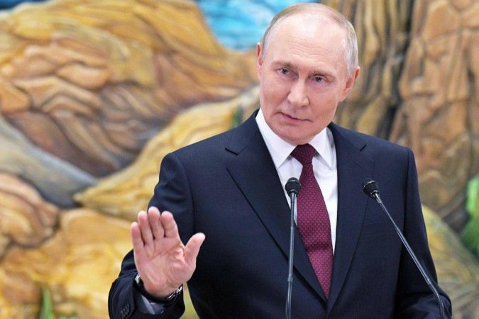 Putin reforça ameaça e diz que só haverá paz se Ucrânia ceder territórios -  (crédito: BBC)