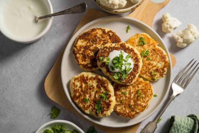 Panqueca de couve-flor com ricota (Imagem: Erhan Inga | Shutterstock) -  (crédito: EdiCase)