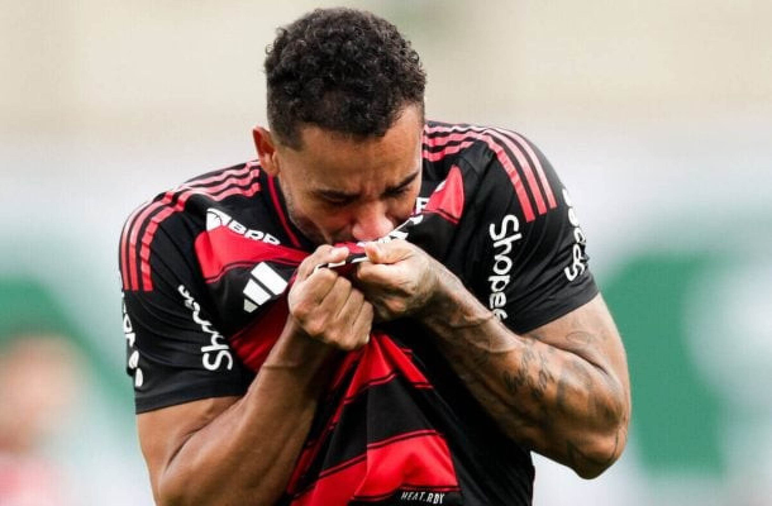 Herói do Flamengo, Danilo é o primeiro bi da Libertadores e da Champions