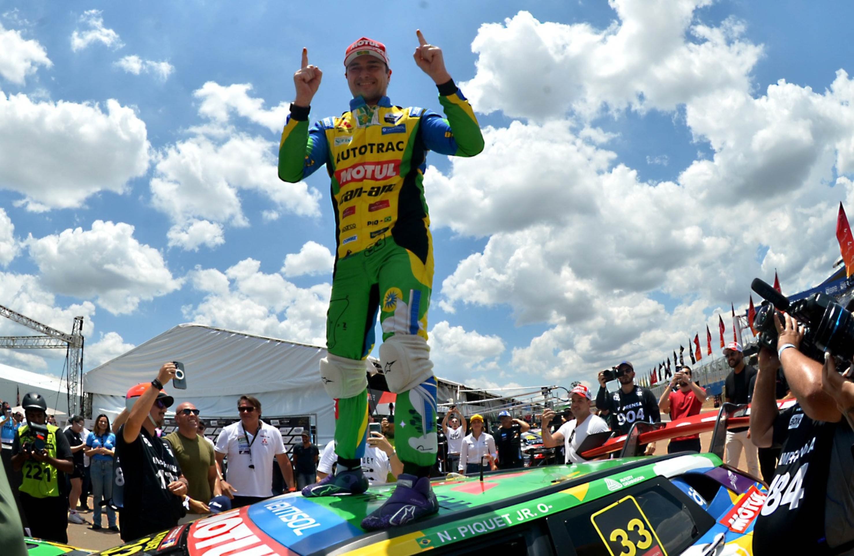 Stock Car: Nelsinho Piquet Jr. garante a pole position na corrida principal