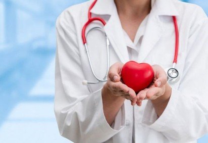 O estudo, publicado na revista Nature antes do Dia Mundial do Câncer, indica que 37,8% dos novos casos identificados em 2022, cerca de 7,1 milhões, estavam relacionados a causas evitáveis. 

 -  (crédito: Arquivo/MS)