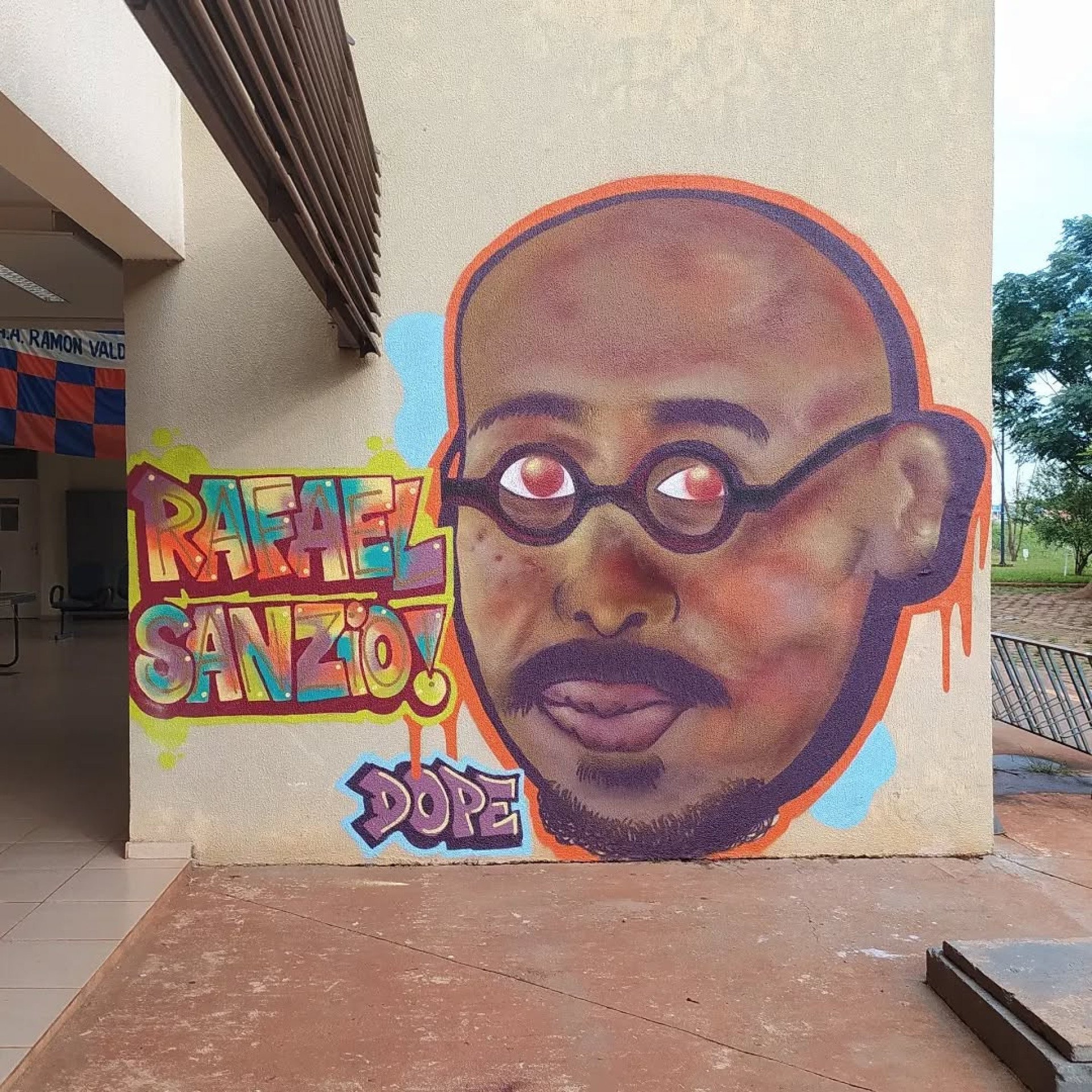 Grafiti feito na Faculdade de Geofragia da Unesp em homenagem ao professor Rafael Sanzio, em celebração ao Dia da Consciência Negra