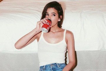 Apesar dos rasgos não estarem tão presentes, algumas pessoas gostam da estética destroyed - (crédito: Reprodução/Instagram/@brunamarquezine) Apesar dos rasgos não estarem tão presentes, algumas pessoas gostam da estética destroyed - (crédito: Reprodução/Instagram/@brunamarquezine)