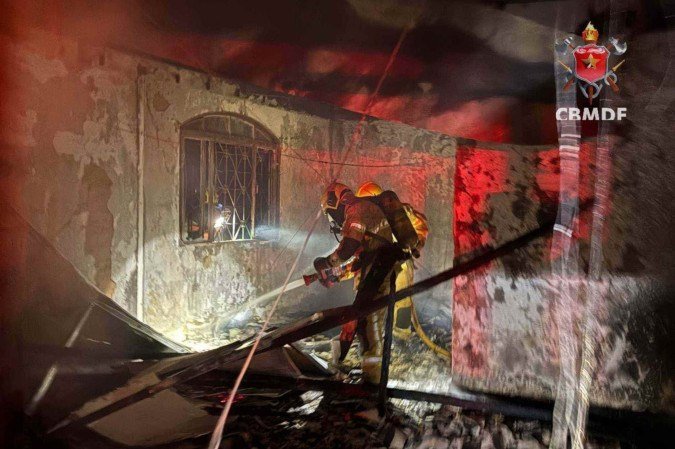  Internos estavam trancados quando o fogo começou