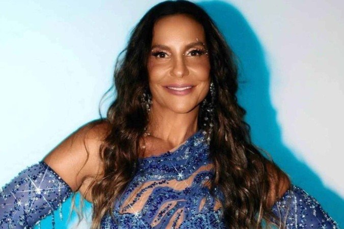 Recém-solteira, Ivete Sangalo polemiza com frase em show: 'Fogo no c*' -  (crédito: Reprodução/Instagram)