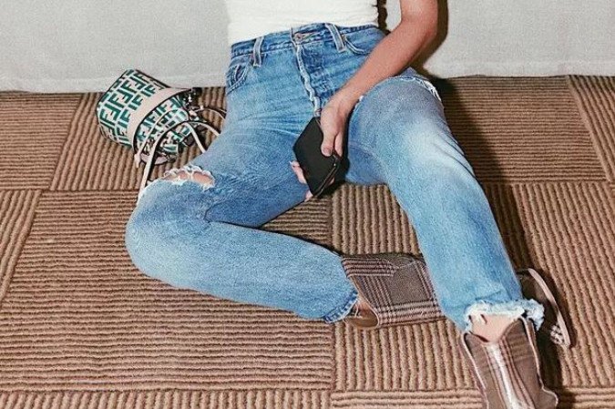 Cafona ou atemporal? A nova era da calça skinny
