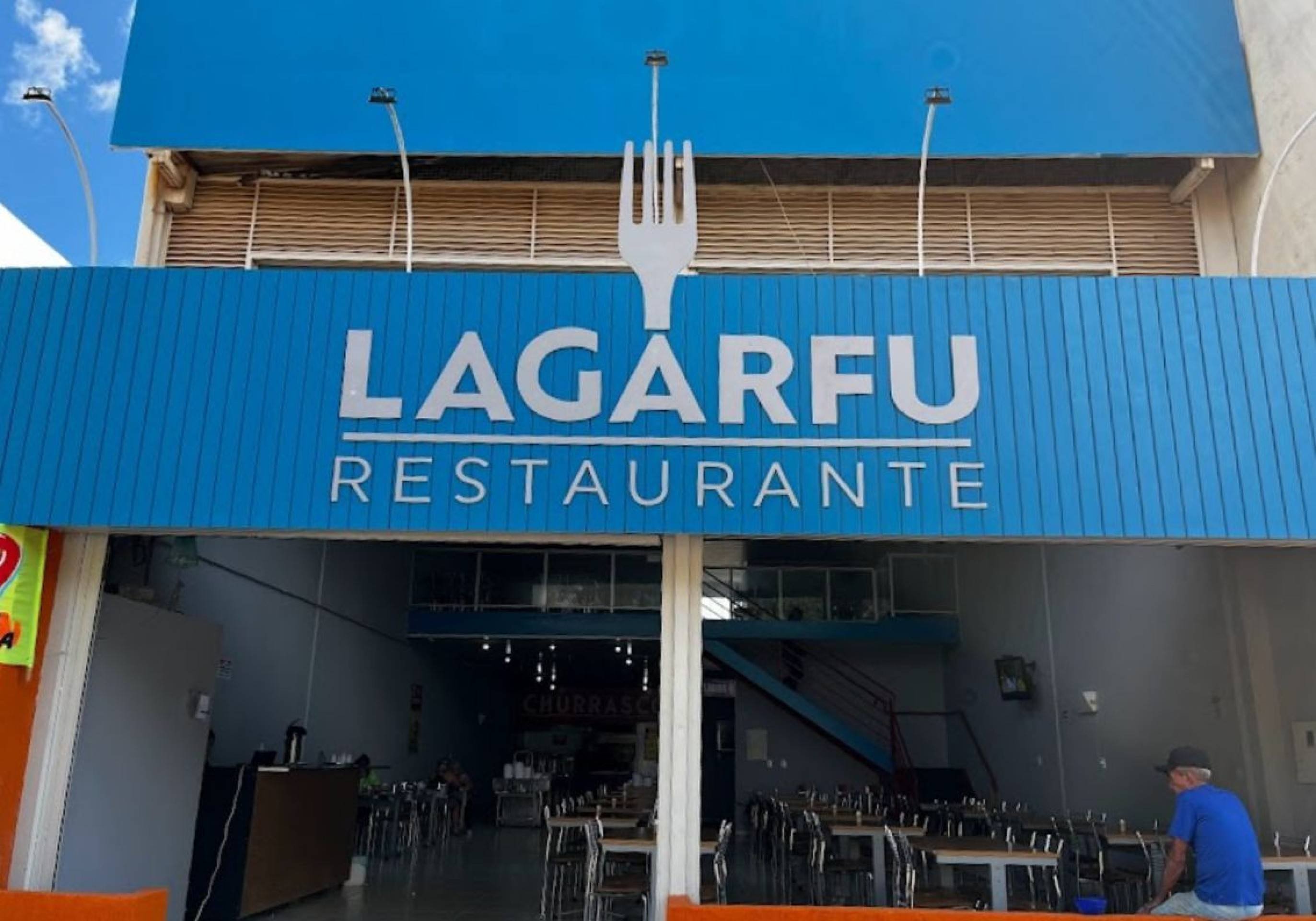 Cozinheiro é esfaqueado após negar marmita de graça em restaurante
