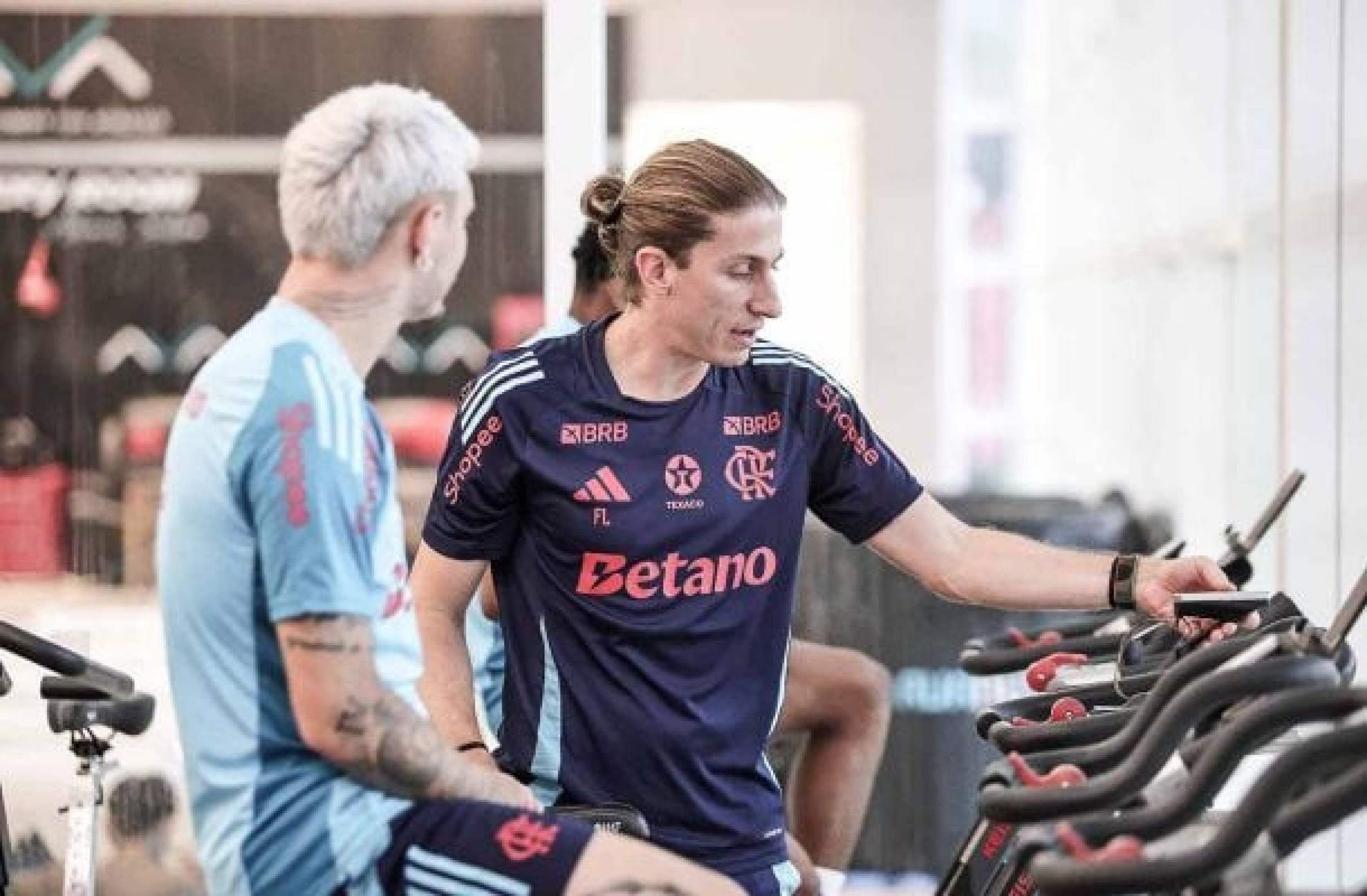 Escalação do Flamengo: Filipe Luís deve fazer mudanças para jogo decisivo