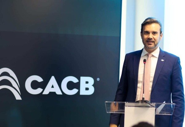 Daniel Fagundes/Trilux