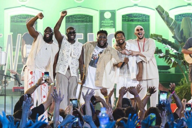 Da esquerda para a direita: Nenem, Diego Pedigree,  Magrão, Vinícius BZD e Pedro das Sortes