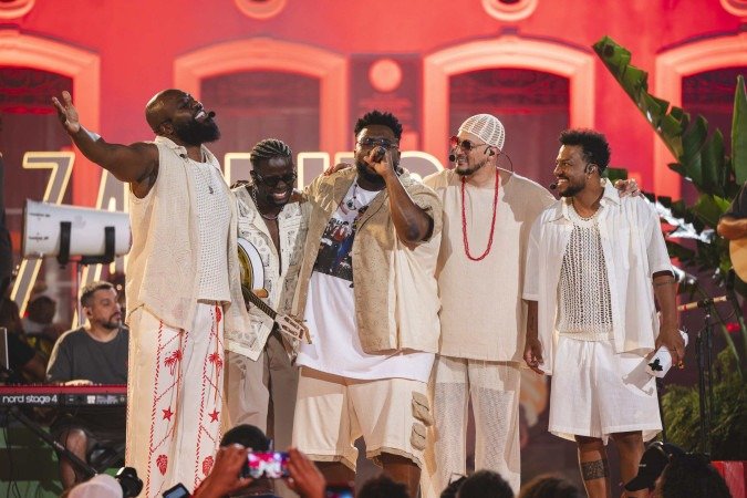 Da esquerda para a direita: Nenem, Diego Pedigree,  Magrão, Pedro das Sortes e Vinícius BZD