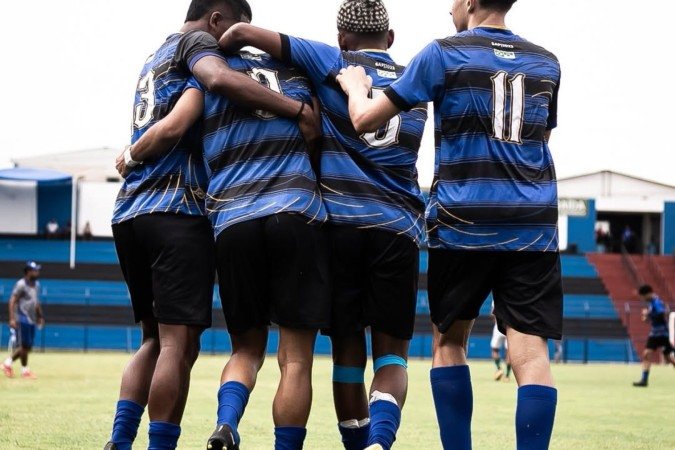 Quinho Futebol Clube, do Rio Grande do Norte, estreou com vitória diante do Porto Vitória-ES e assumiu a liderança do Grupo A  -  (crédito: Vinicius Henrique/ @vinifotografiavf)