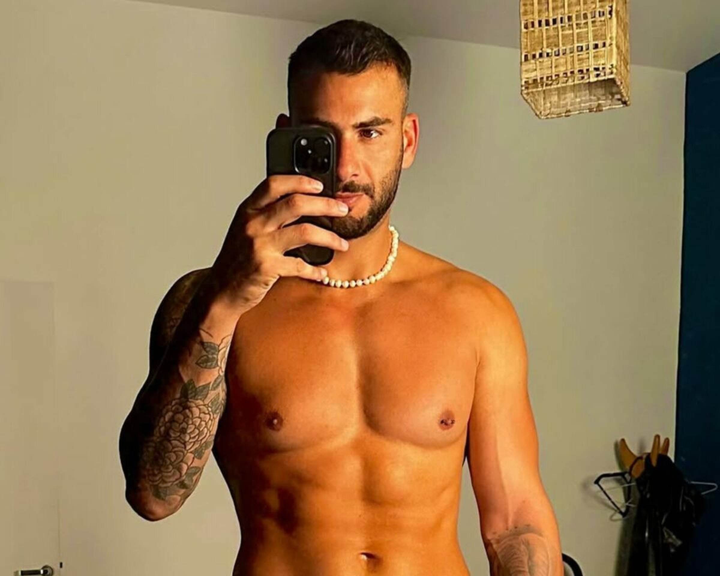 Nizam fala a verdade sobre abandonar conteúdo adulto - (crédito: Observatorio dos Famosos) Nizam fala a verdade sobre abandonar conteúdo adulto - (crédito: Observatorio dos Famosos)