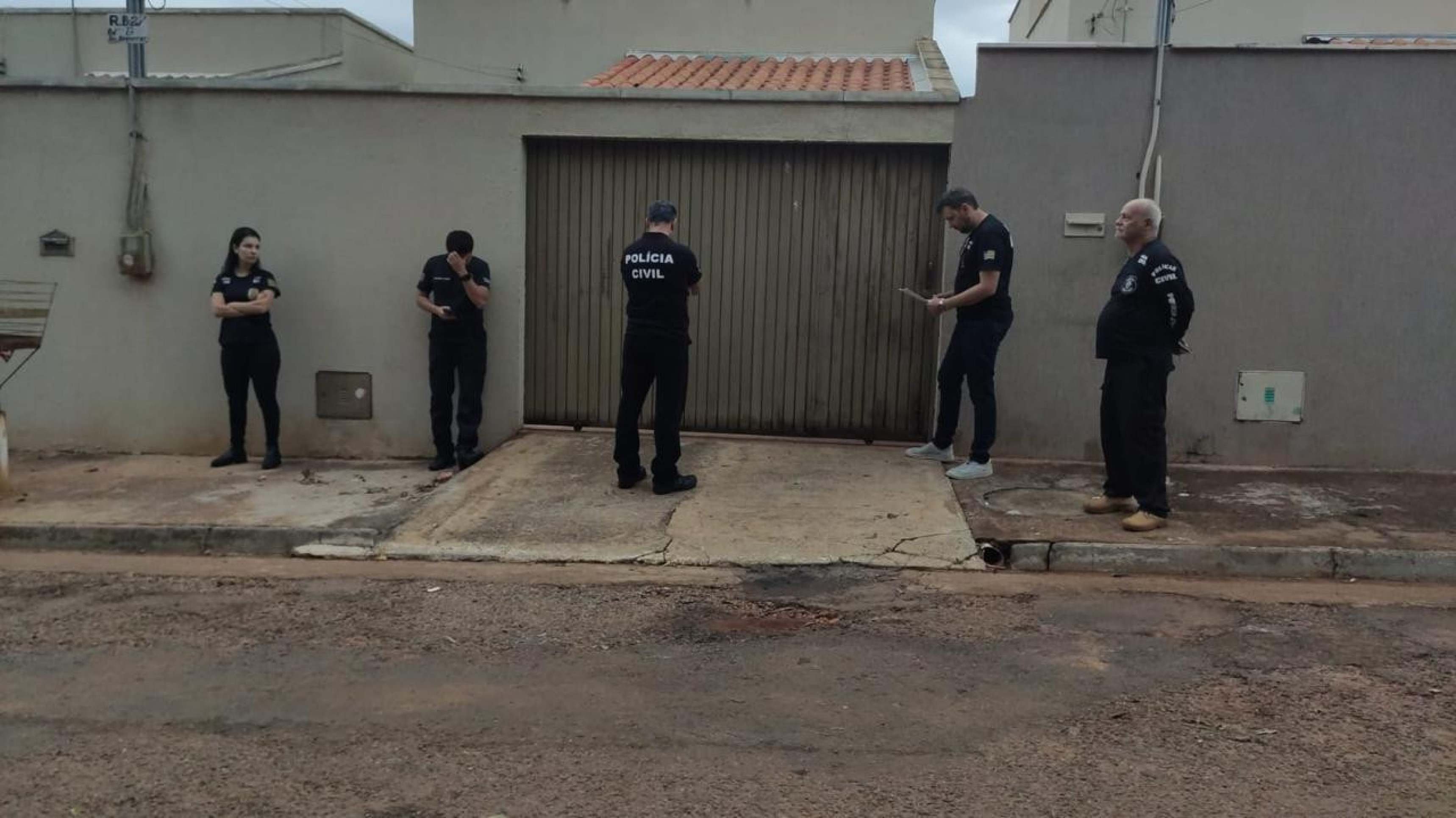 Quadrilha que realizava falsa venda de materiais de construção é presa