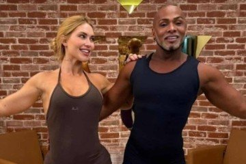 Professor de Virginia desabafa sobre missão de fazer famosa ter samba no pé - (crédito: Reprodução/Instagram) Professor de Virginia desabafa sobre missão de fazer famosa ter samba no pé - (crédito: Reprodução/Instagram)