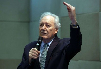 Ministro oficializou nesta quinta-feira (8/1) seu pedido de demissão para o presidente Lula, por motivos pessoais e familiares -  (crédito: Jos&eacute; Cruz/Ag&ecirc;ncia Brasil) -Ministro oficializou nesta quinta-feira (8/1) seu pedido de demissão para o presidente Lula, por motivos pessoais e familiares -  (crédito: Jos&eacute; Cruz/Ag&ecirc;ncia Brasil)