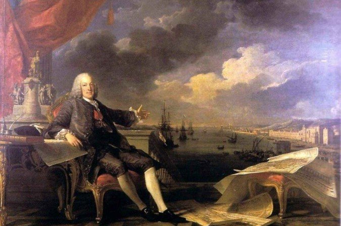 Alícia Duhá Lose com o manuscrito, na versão da Universidade de Coimbra: 'Não foi escrito por um 'zé ninguém', mas por alguém de grande influência' -  (crédito: Acervo da professora Alícia Duhá Lose)