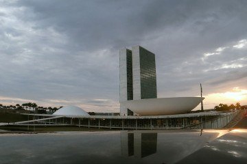 Inmet prevê tempestades para esta quinta-feira (4/12) -  (crédito: ED ALVES/CB/DA Press) -Inmet prevê tempestades para esta quinta-feira (4/12) -  (crédito: ED ALVES/CB/DA Press)