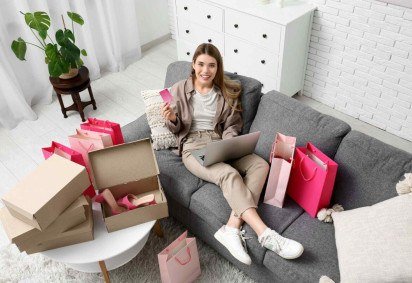 Atitudes diárias, aparentemente simples, podem comprometer diretamente o fluxo de prosperidade (Imagem: Pixel-Shot | Shutterstock) -  (crédito: EdiCase) -Atitudes diárias, aparentemente simples, podem comprometer diretamente o fluxo de prosperidade (Imagem: Pixel-Shot | Shutterstock) -  (crédito: EdiCase)