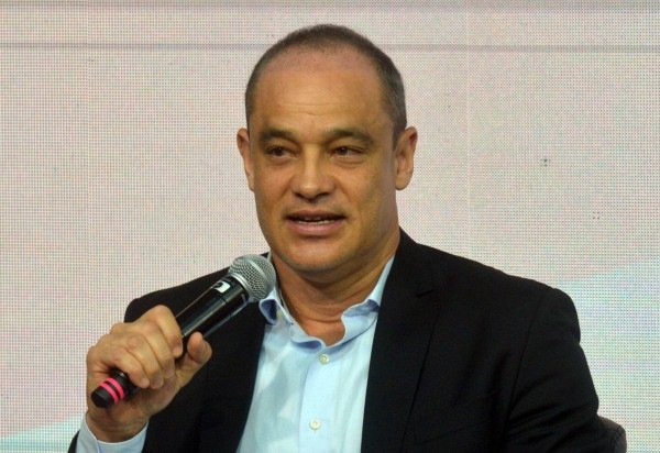  Ed Alves CB/DA Press