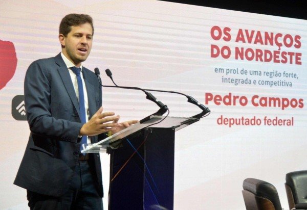 Ed Alves/C.B/D.A Press