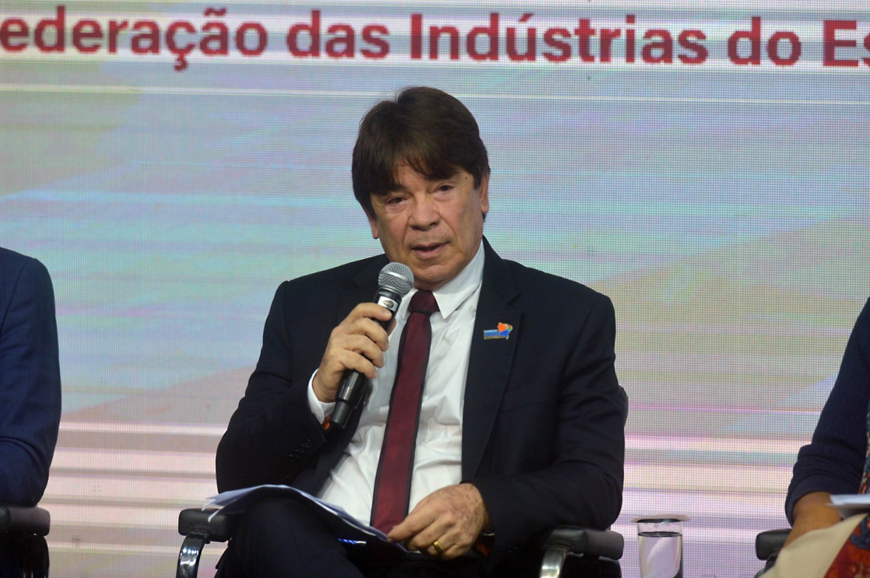 Falta de mão de obra ameaça avanço da indústria no Nordeste, diz presidente da FIEPB