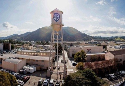 Operação envolve a aquisição dos estúdios centenários da Warner Bros., na Califórnia, nos EUA, e todo acervo cinematográfico  -  (crédito:  AFP) -Operação envolve a aquisição dos estúdios centenários da Warner Bros., na Califórnia, nos EUA, e todo acervo cinematográfico  -  (crédito:  AFP)