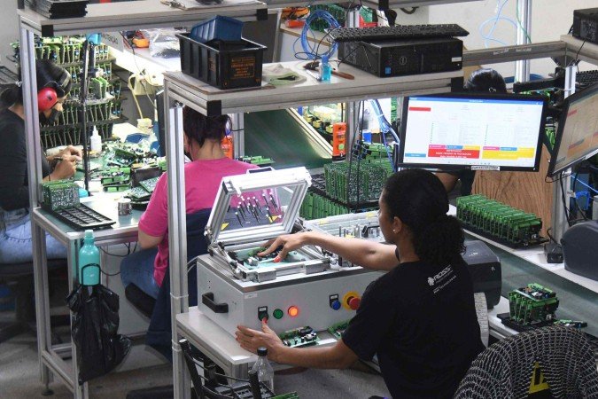 O setor emprega mais de 120 mil pessoas no DF. As Indústrias Rossi são um exemplo de modelo de sucesso - (crédito: Fotos: Ed Alves CB/DA Press) O setor emprega mais de 120 mil pessoas no DF. As Indústrias Rossi são um exemplo de modelo de sucesso - (crédito: Fotos: Ed Alves CB/DA Press)