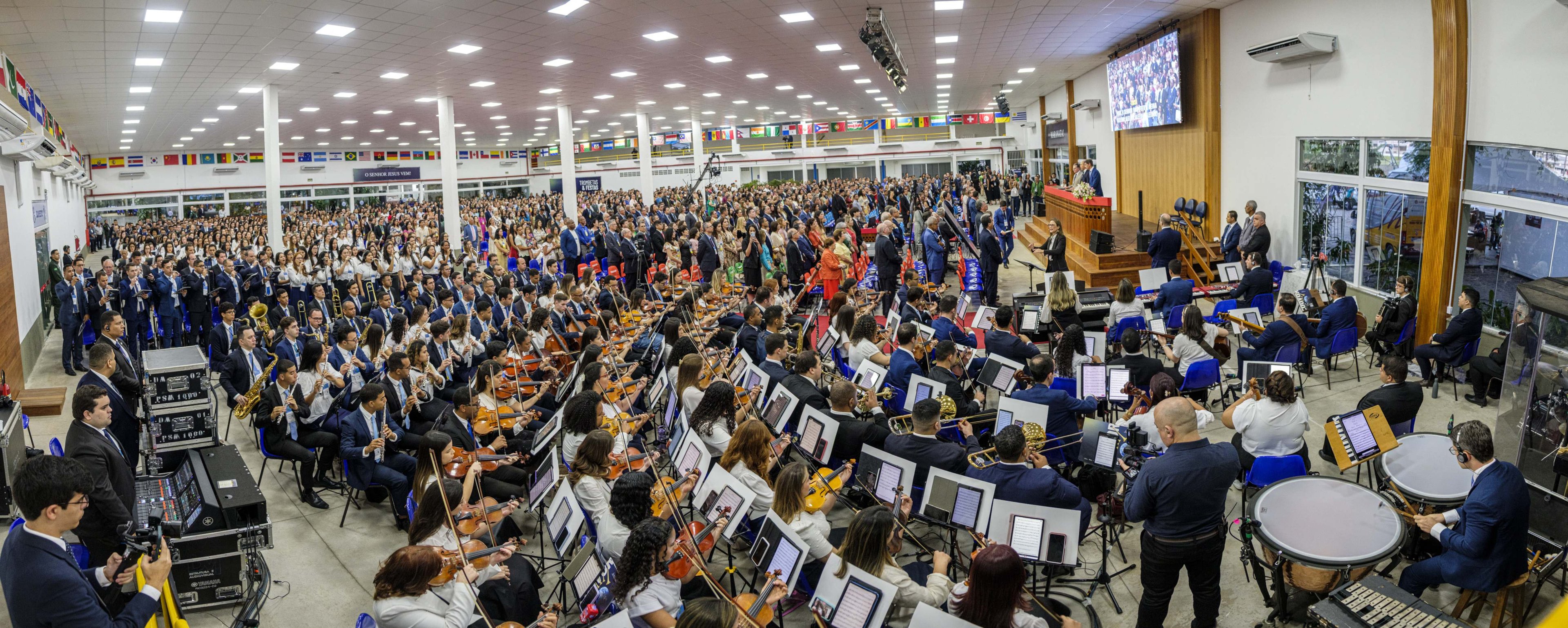 Igreja Cristã Maranata faz megaevento de evangelização, alertando sobre os sinais proféticos do retorno de Jesus