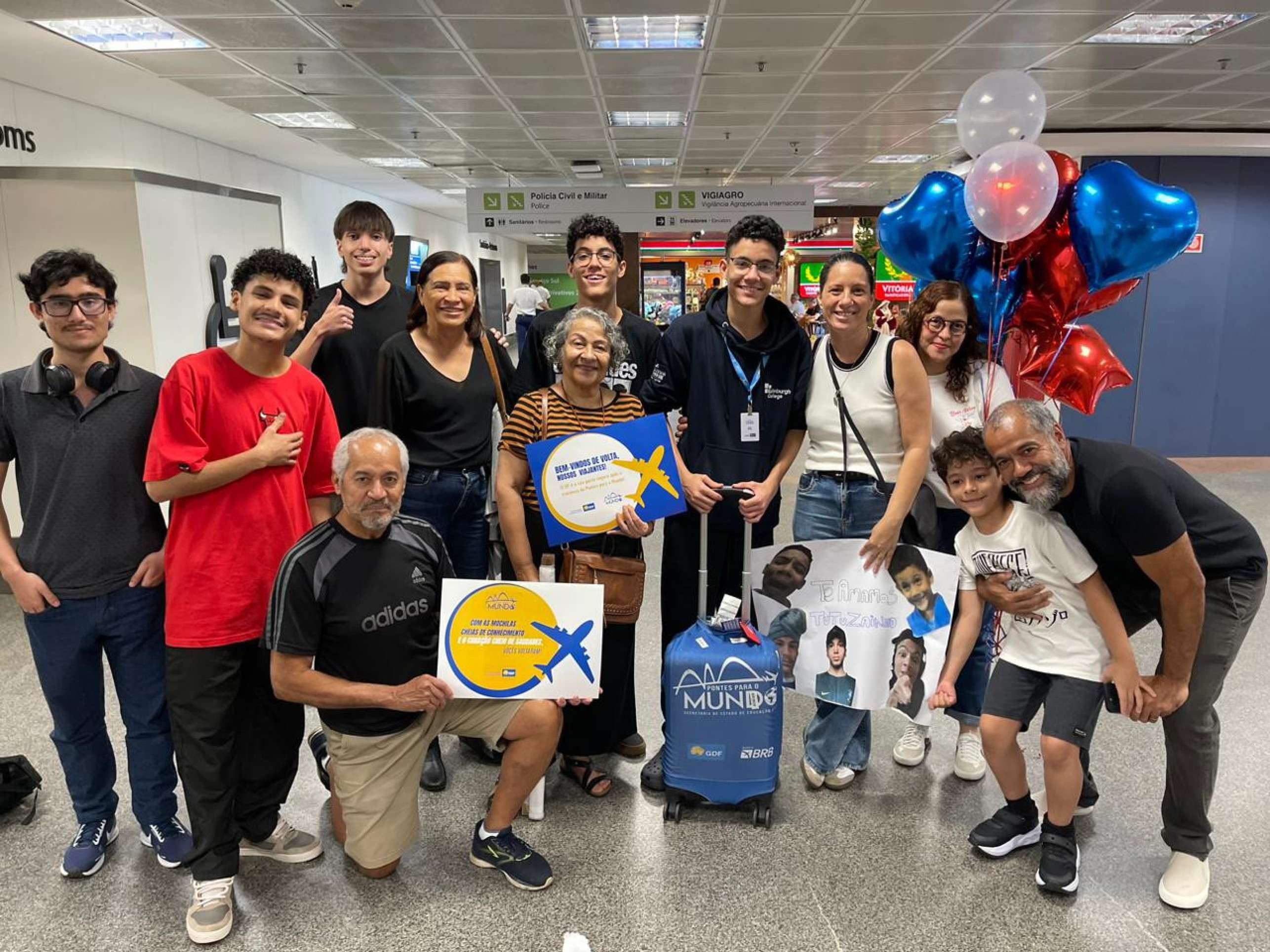 Famílias do DF recebem alunos de intercâmbio do 