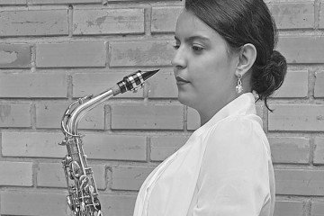 Maria de Lourdes Freire Matos tinha 25 anos de idade, ocupava a patente de Cabo e era musicista do Regimento -  (crédito: Reprodução/Redes Sociais)