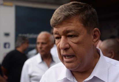 Senador Carlos Viana admite repasses &agrave; Funda&ccedil;&atilde;o Oasis, bra&ccedil;o social da Igreja Lagoinha, e diz que vai continuar doando -  (crédito: Tulio Santos/EM/D.A Press                      )