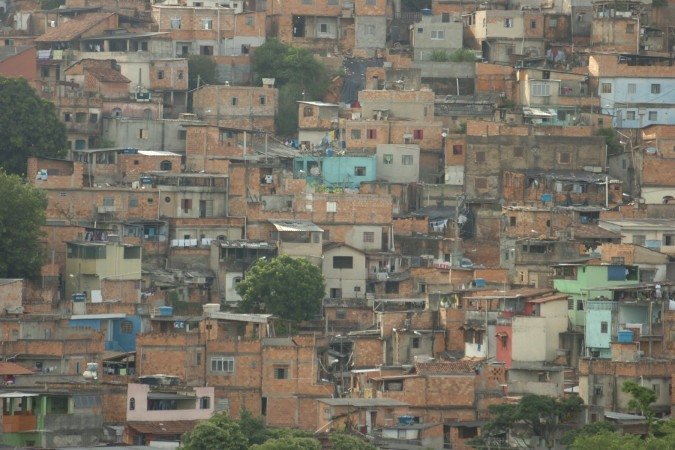 Vista parcial do Aglomerado Pedreira Prado Lopes, localizado no bairro Sao Cristovao, região Noroeste da Capital - (crédito: Alexandre Guzanshe/EM/D.A Press) Vista parcial do Aglomerado Pedreira Prado Lopes, localizado no bairro Sao Cristovao, região Noroeste da Capital - (crédito: Alexandre Guzanshe/EM/D.A Press)