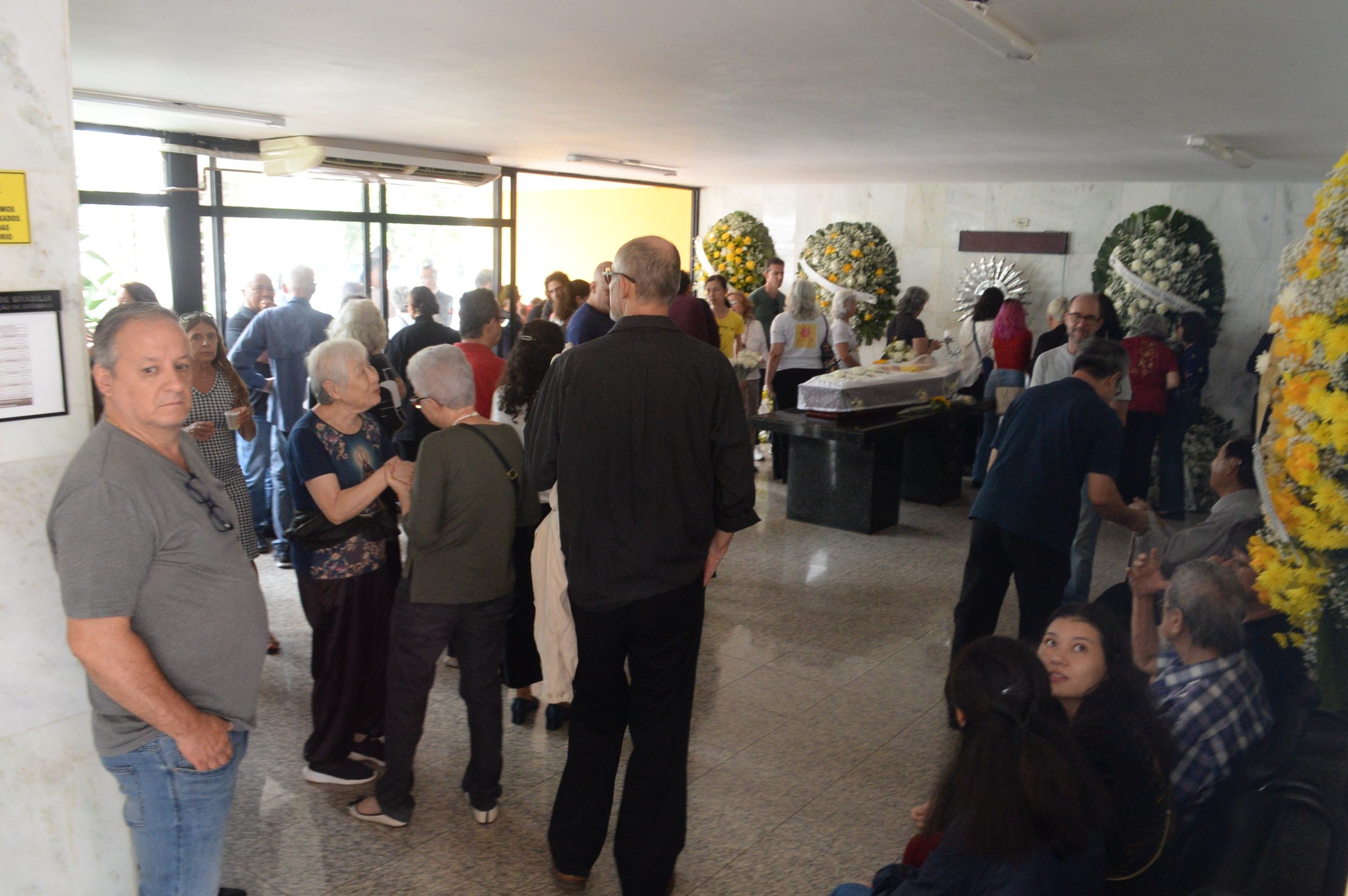  07/12/2025 Crédito: Marcelo Ferreira/CB/D.A Press. Brasil. Brasília - DF -  Centério Campo da Esperança da Asa Sul, enterro do Mestre Woo.