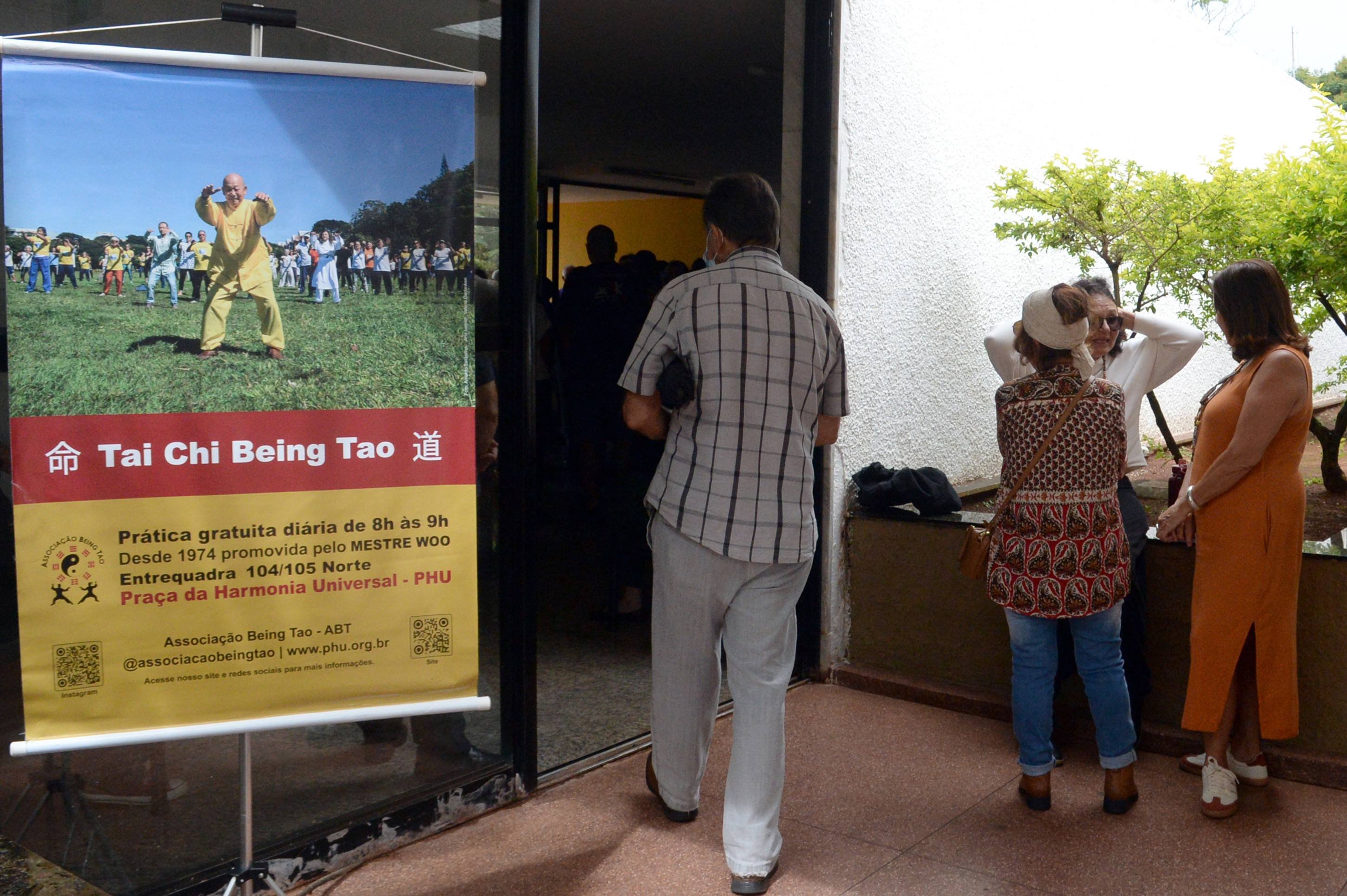  07/12/2025 Crédito: Marcelo Ferreira/CB/D.A Press. Brasil. Brasília - DF -  Centério Campo da Esperança da Asa Sul, enterro do Mestre Woo.