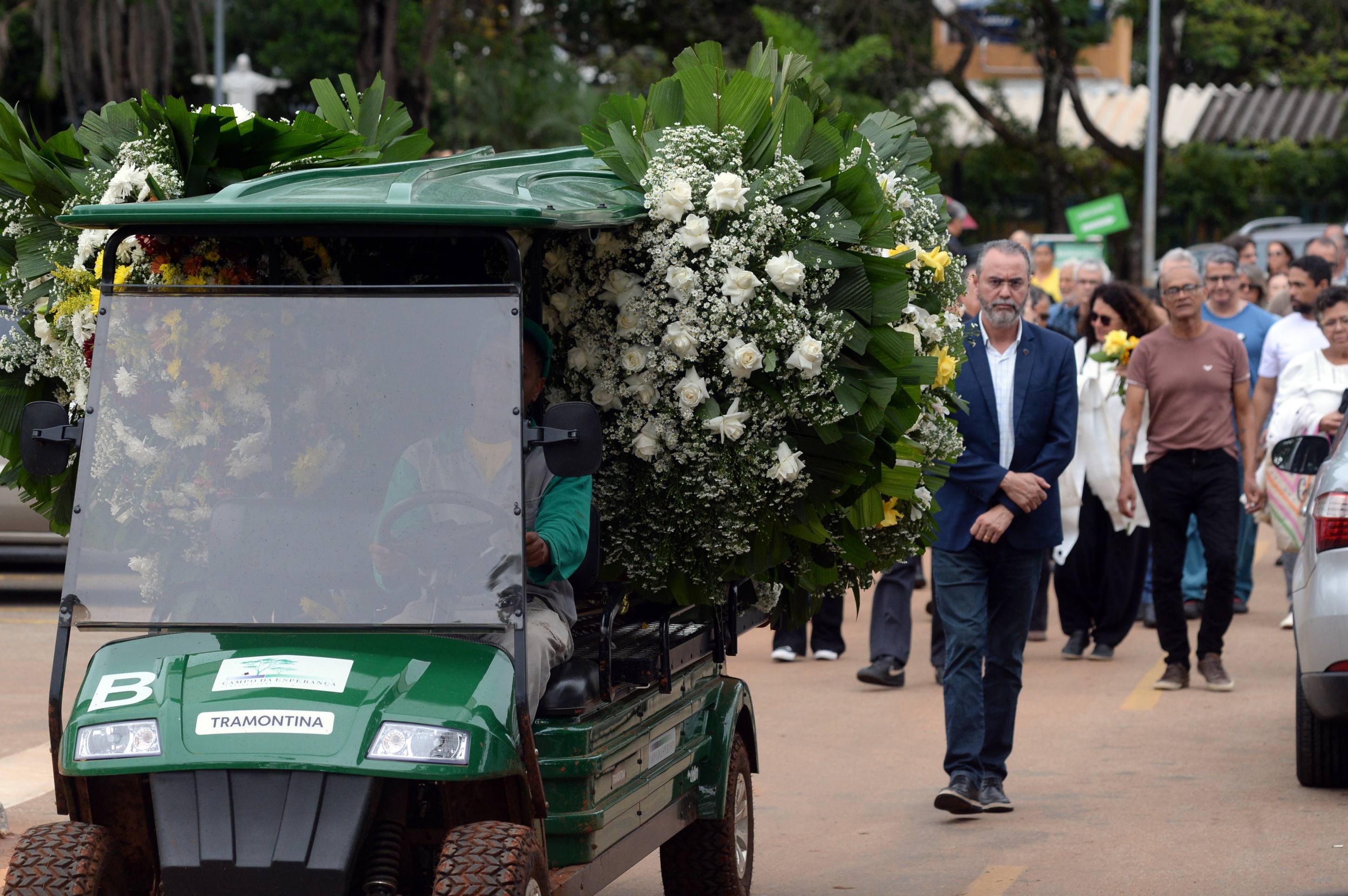  07/12/2025 Crédito: Marcelo Ferreira/CB/D.A Press. Brasil. Brasília - DF -  Centério Campo da Esperança da Asa Sul, enterro do Mestre Woo.