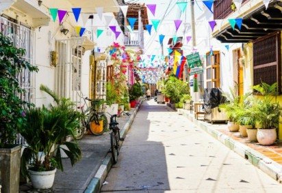 Alguns dos eventos culturais mais importantes de Cartagena incluem o Festival Internacional de Música de Cartagena e o Festival de Cinema de Cartagena. -  (crédito: Jorge Gardner Unsplash) -Alguns dos eventos culturais mais importantes de Cartagena incluem o Festival Internacional de Música de Cartagena e o Festival de Cinema de Cartagena. -  (crédito: Jorge Gardner Unsplash)