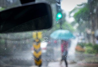 Quatrocentas e duas cidades de Minas Gerais podem ser atingidas por chuvas intensas neste domingo (7/12) -  (crédito: Leandro Couri/EM/DA Press)