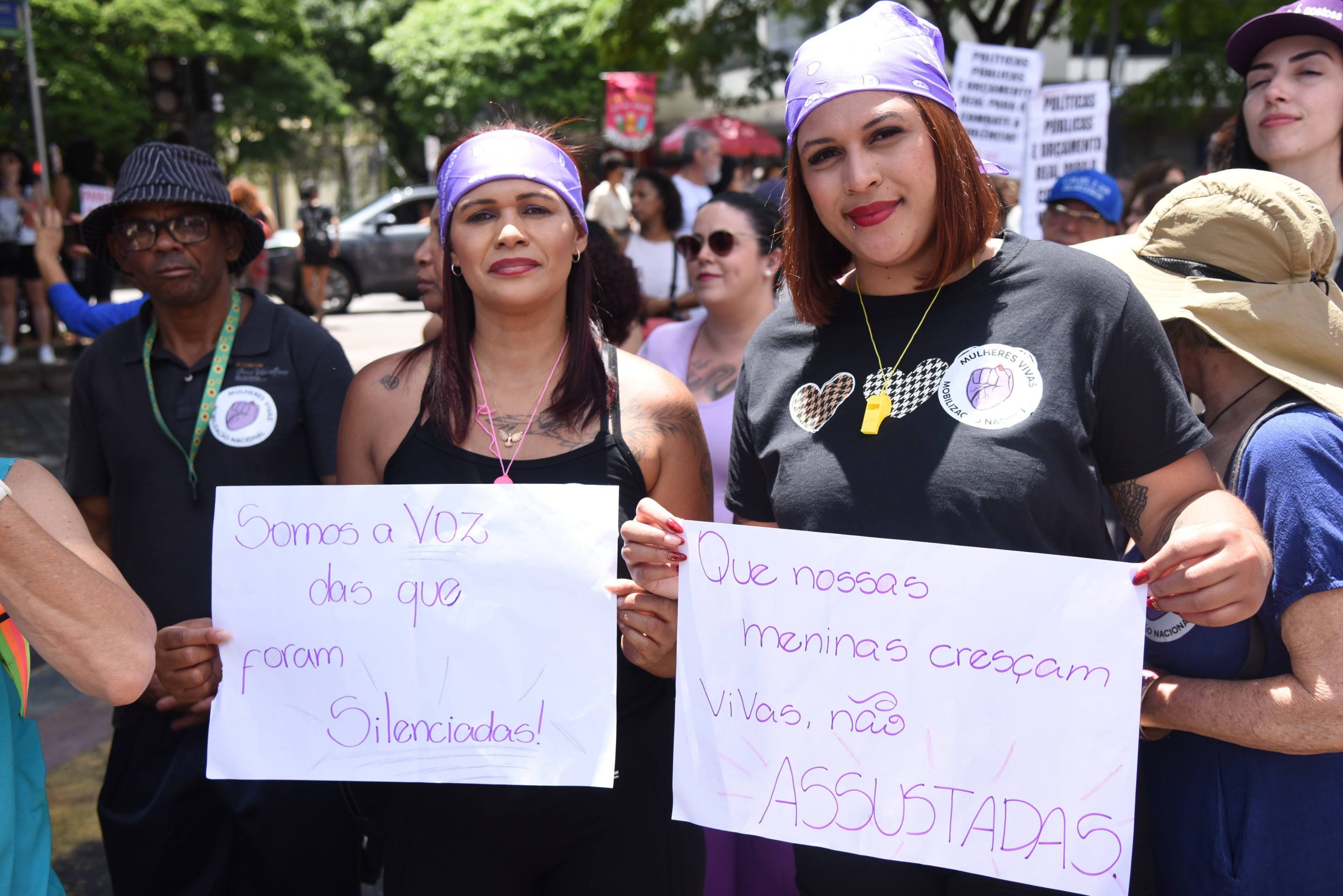  07/12/2025.Credito: Gladyston Rodrigues/EM/D.A Press. Brasil. MG.  Ato Nacional Mulheres Vivas, mobilizacao que toma cidades de todo o pa?s diante da escalada brutal da violencia de genero e contra o feminicido, no Brasil. O protesto comecou na Praca da Raul Soares e seguiu em caminhada pela Avenida Amazonas, ate a Praca da Estacao.       