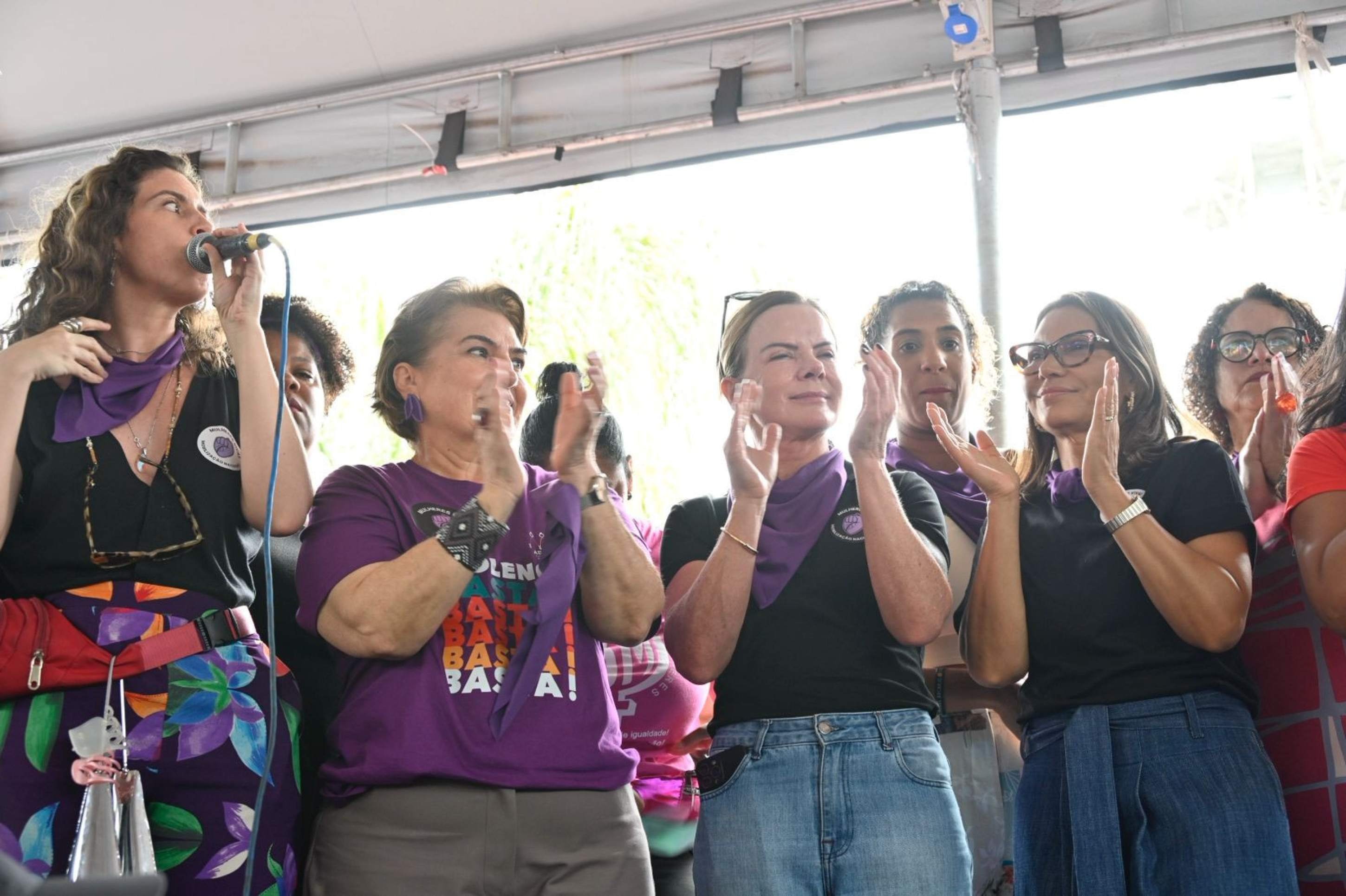 A primeira-dama Janja da Silva e ministras de Estado tamb&eacute;m se pronunciaram no ato