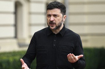 Zelensky admitiu que o plano atualizado — do qual espera uma resposta oficial russa nas próximas horas — contém alguns pontos que não o agradam -  (crédito: Genya Savilov (agência France-Presse))