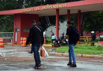 Integrante do 1º Regimento de Cavalaria de Guardas, Kelvin Barros da Silva confessou o assassinato da cabo Maria de Lourdes Freire, de 25 anos -  (crédito:  Ed Alves CB/DA Press) -Integrante do 1º Regimento de Cavalaria de Guardas, Kelvin Barros da Silva confessou o assassinato da cabo Maria de Lourdes Freire, de 25 anos -  (crédito:  Ed Alves CB/DA Press)