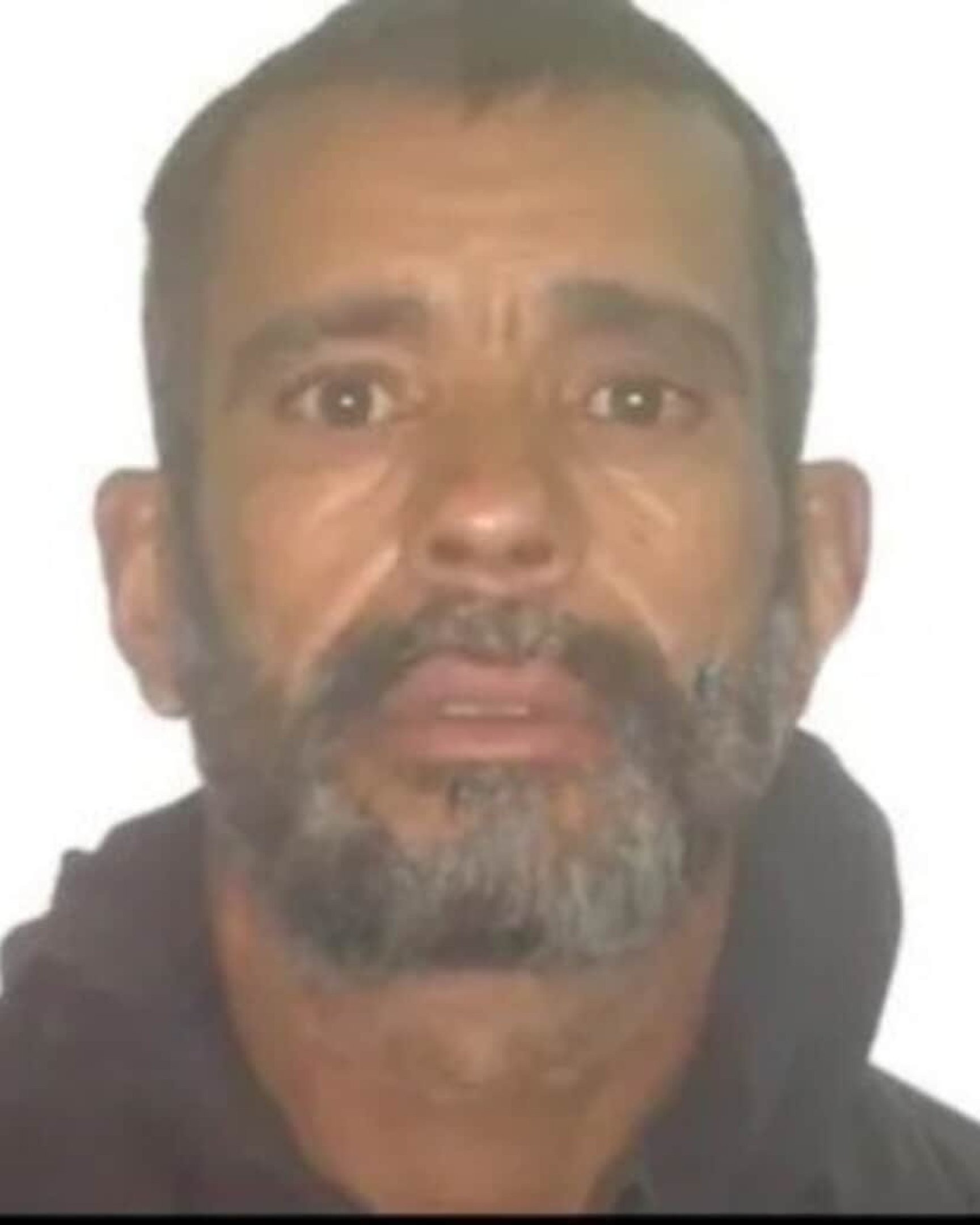 Sem oferecer resistência, Edvan foi encontrado e confessou o assassinato