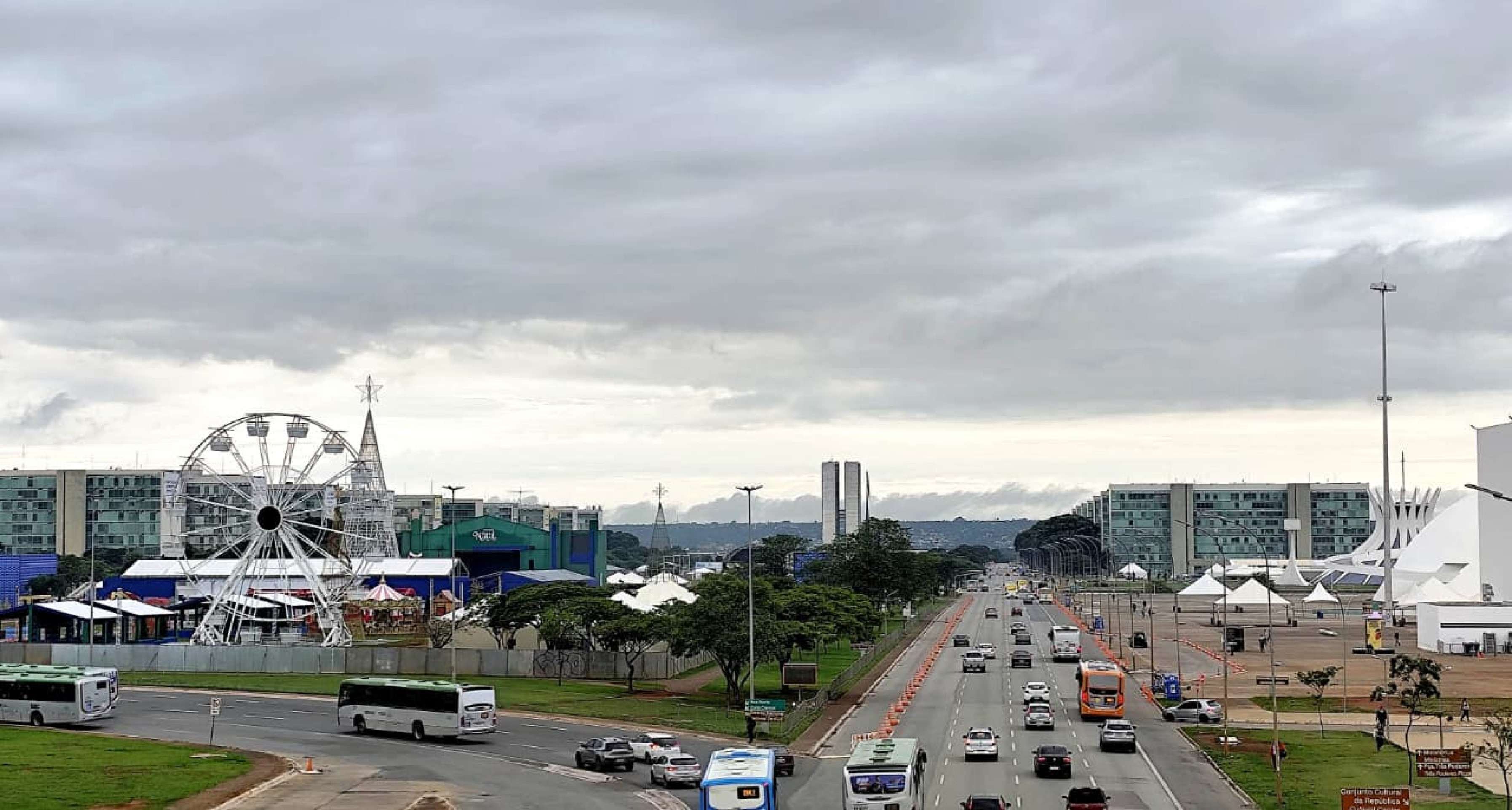 Semana começa com nebulosidade e alerta para chuvas intensas