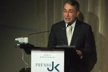 Guilherme Machado, presidente do Correio Braziliense, discursa na abertura do prêmio JK - (crédito: Reprodução/YouTube) Guilherme Machado, presidente do Correio Braziliense, discursa na abertura do prêmio JK - (crédito: Reprodução/YouTube)