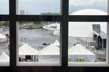 O carro fazia parte da produção de um evento cultural, que ocupa a área do Museu Nacional temporariamente e, portanto, tinha autorização para circular no local - (crédito: Cedido ao Correio) O carro fazia parte da produção de um evento cultural, que ocupa a área do Museu Nacional temporariamente e, portanto, tinha autorização para circular no local - (crédito: Cedido ao Correio)