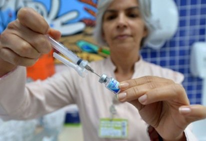  09/12/.2025 - Ed Alves CB/DA Press. Cidades. HUB recebe a primeira remessa da vacina contra o Vírus Sincicial Respiratorio (VSR) - Reduzir casos de Bronquiolite.   -  (crédito:  Ed Alves CB/DA Press) - 09/12/.2025 - Ed Alves CB/DA Press. Cidades. HUB recebe a primeira remessa da vacina contra o Vírus Sincicial Respiratorio (VSR) - Reduzir casos de Bronquiolite.   -  (crédito:  Ed Alves CB/DA Press)